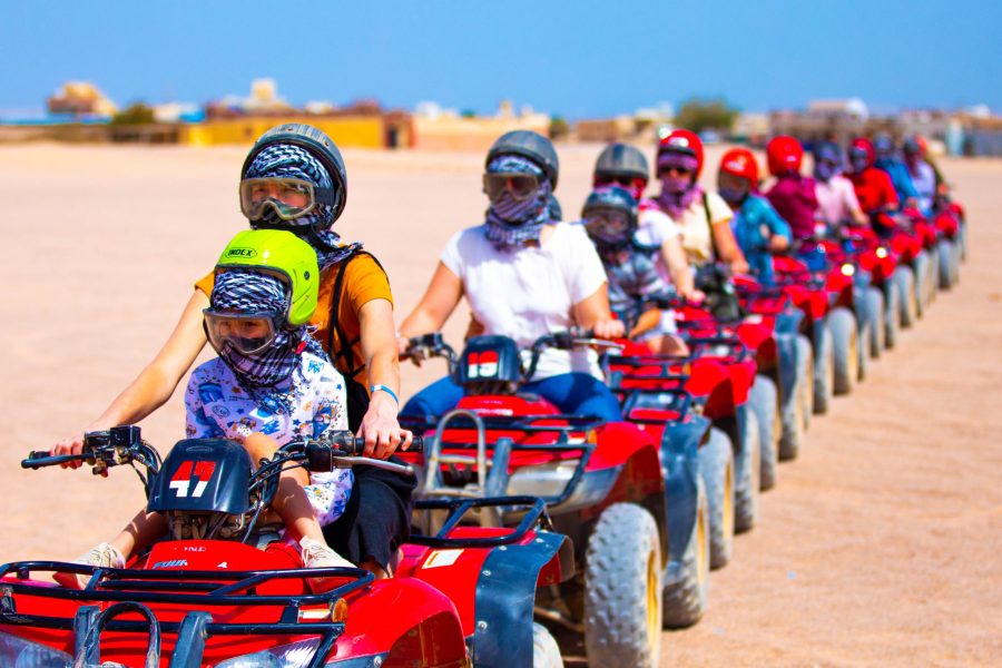 Hurghada: Family Safari Quad, Jeep, Bedouin life, Dinner and show